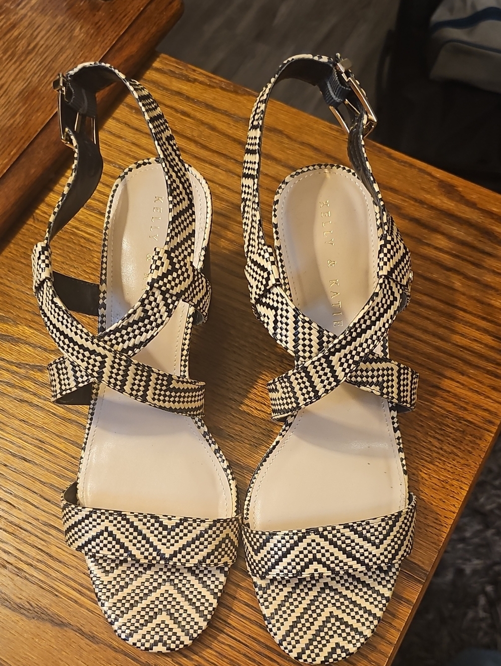 Kelly & Katie Black and Cream Woven Crisscross Slingback Sandals